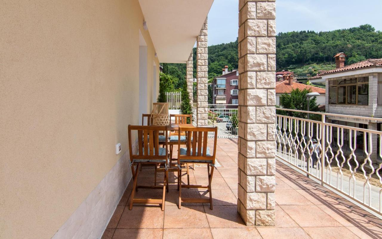 The Rose Garden Apartments Portorož Extérieur photo